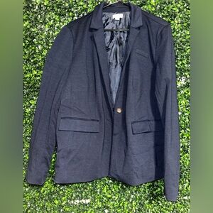Crown & Ivy Dark Blue Blazer